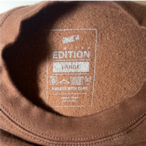 Ghost Lifestyle Brown Winter Crew Neck, Large - Picture 3 of 3